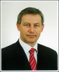 A__RASLANO_NUOTRAUKA_SPALVO